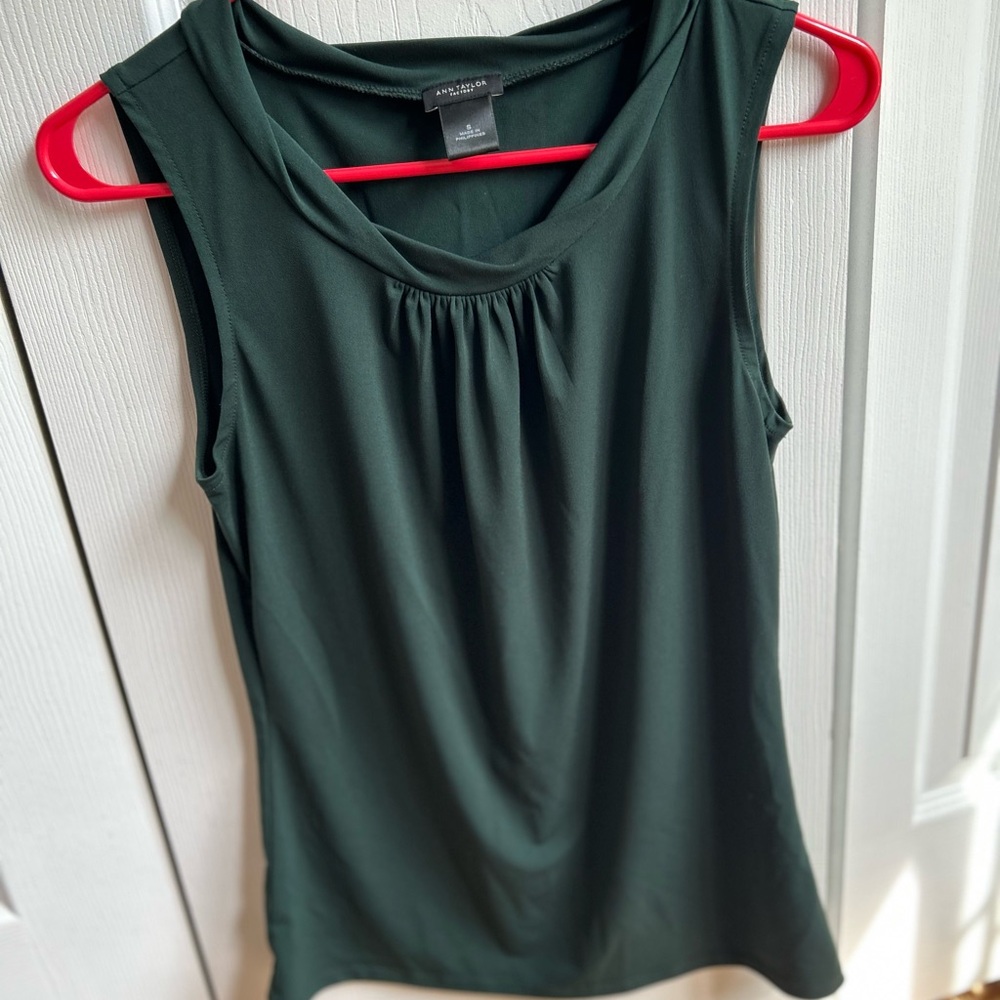Ann Taylor Factory Forest Green Sleeveless Top
